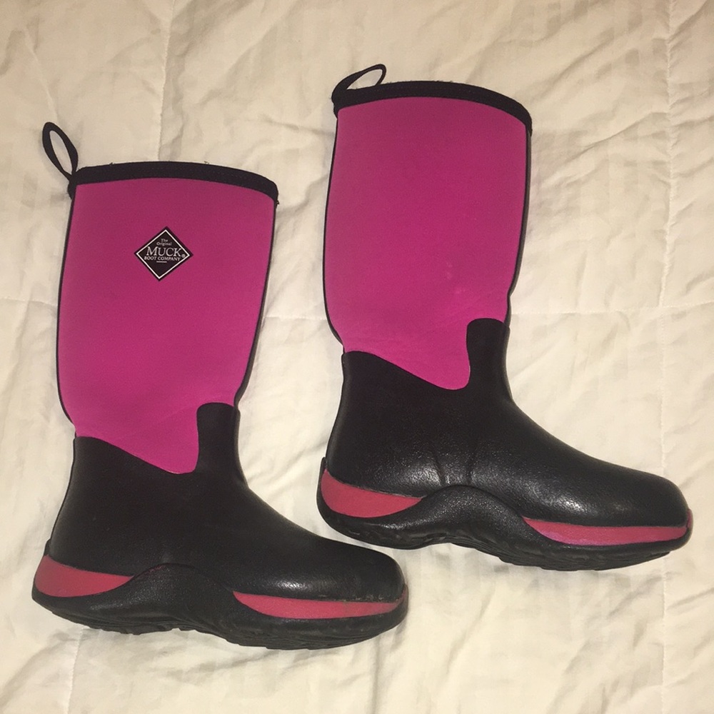 Muck kids winter boots size 13